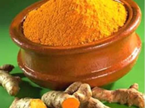 Trị cảm lạnh với sữa tinh bột nghệ