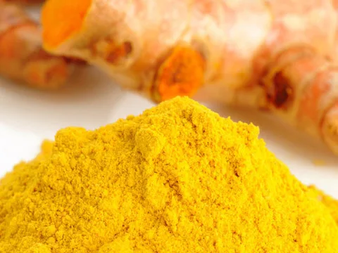 Cách dùng tinh bột nghệ chữa bệnh