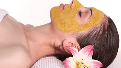 BÍ QUYẾT LÀN DA TRẮNG HỒNG TỪ TINH BỘT NGHỆ